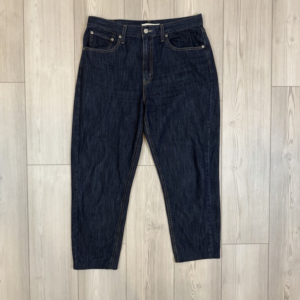 Levi's High Rise 80s Mom Jeans Relaxed Women's Size 32x26 Tapered Leg READ
